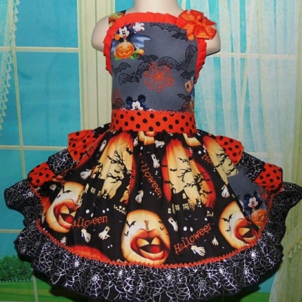 Custom made 3T Mickey Halloween dress/ Pageant ooc
